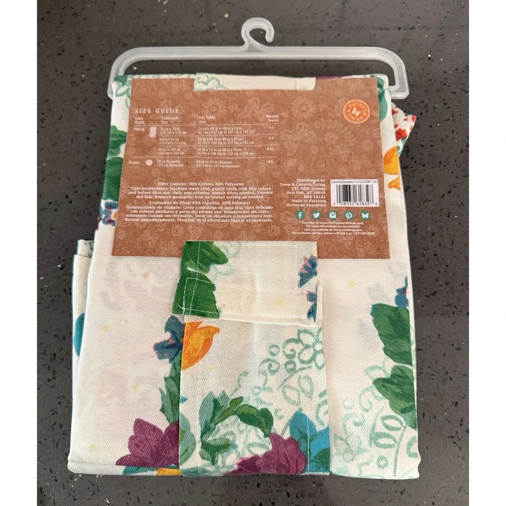 New The Pioneer Woman Country Garden Tablecloth 52